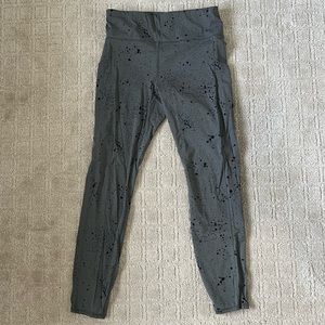 Vuori Womens Stride Legging-  discontinue print